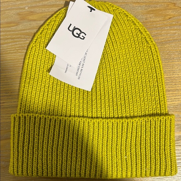 UGG Wide Cuff Rib Hat Beanie UNISEX NWT - Picture 3 of 6